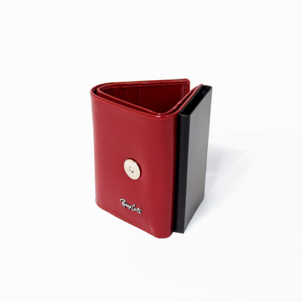 Tarjetero de tres cuerpos